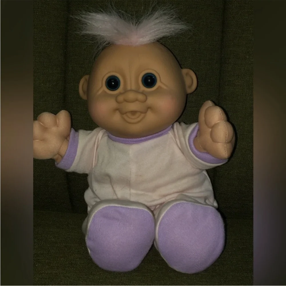 Euc vintage troll dolls